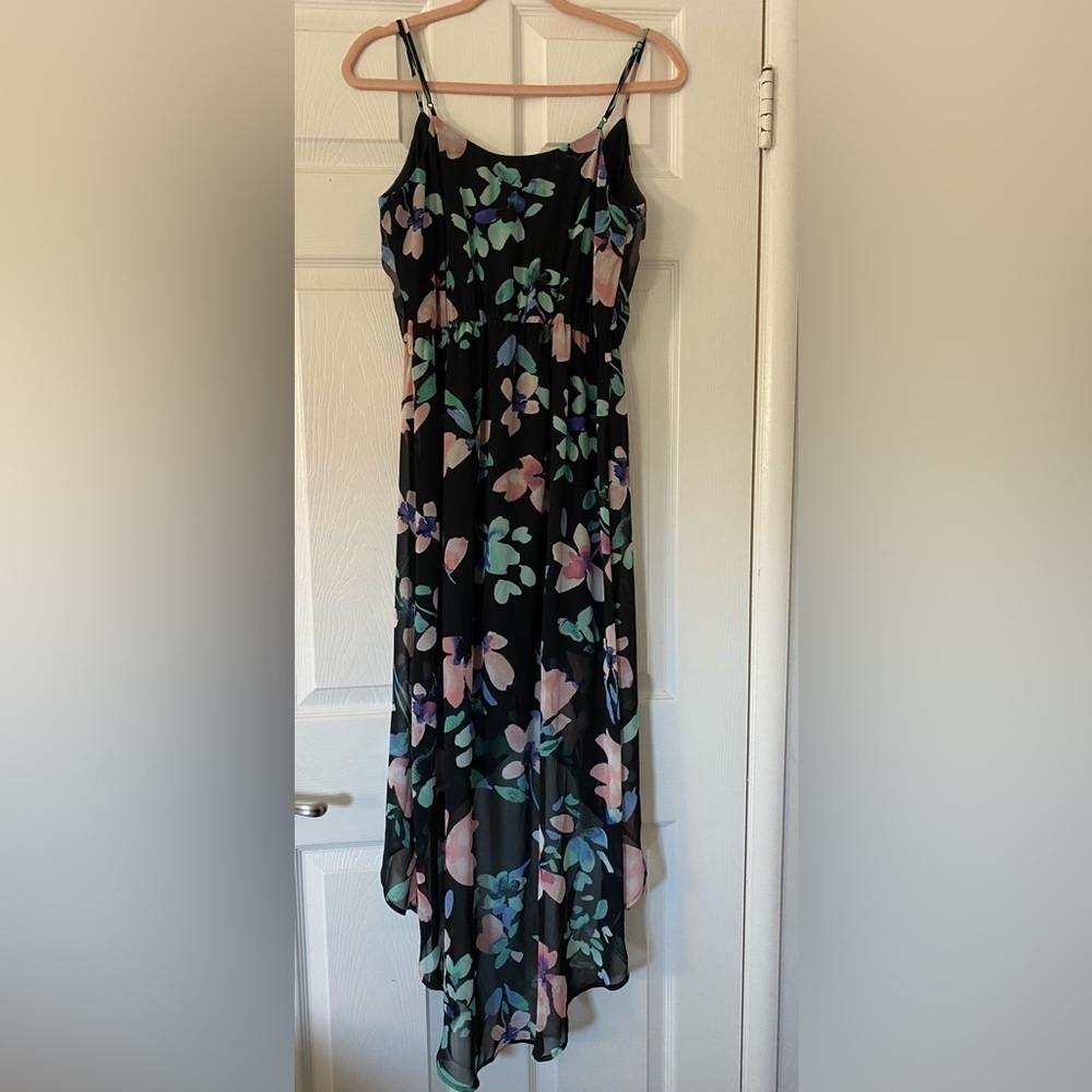 Candie’s Black Floral Crossover High Low Dress Size Medium - Picture 7 of 9